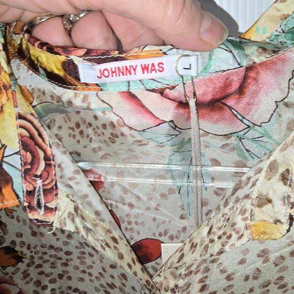 Johnny Was Hera Calia Silk Tunic Button Front Floral Animal Print Collared L NEW - Picture 4 of 9